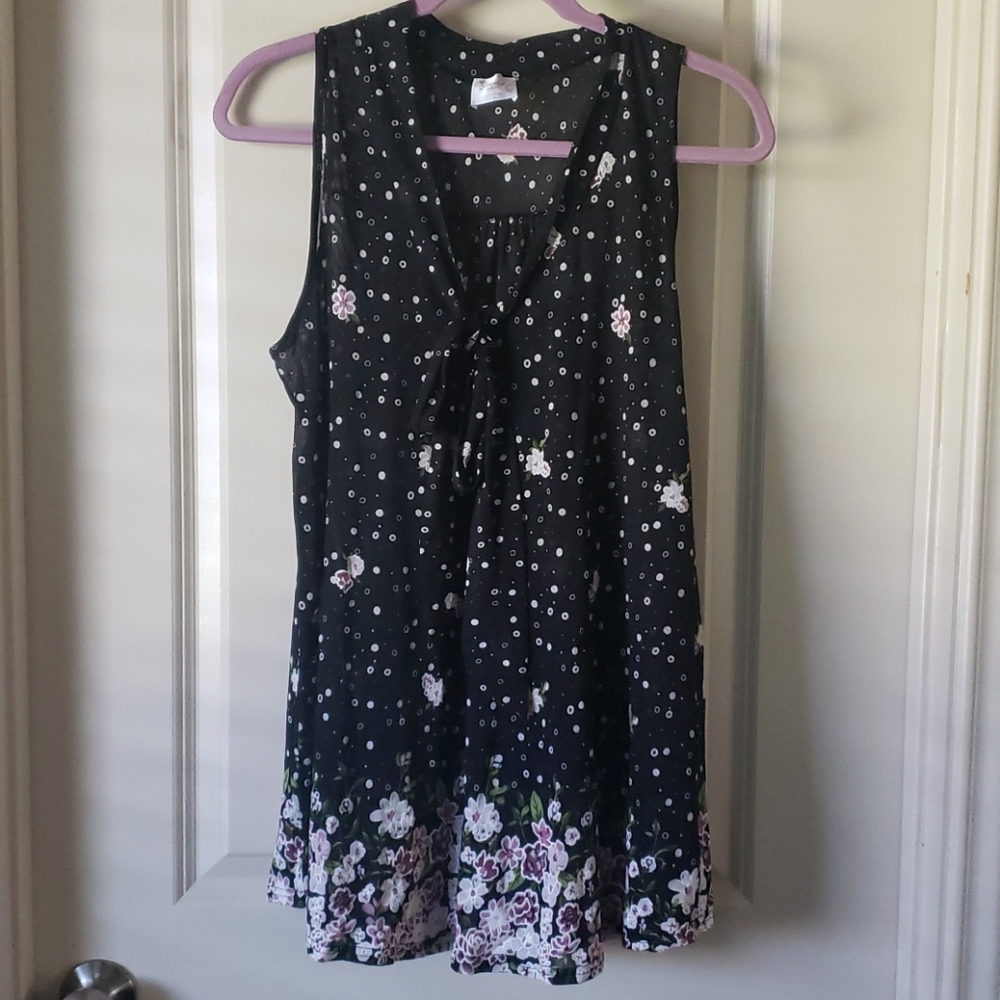 Maternity sleeveless stretch shirt